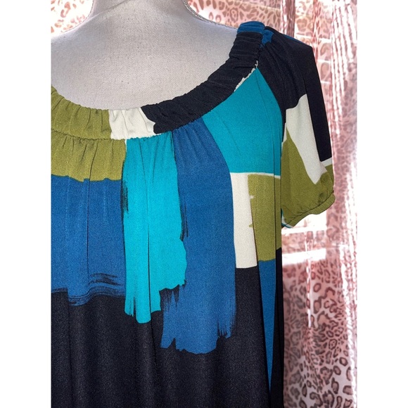 AB Studio Tops - Women’s AB Studio Abstract Short Sleeve 💙